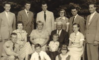 Kurt & Laura Lohse family